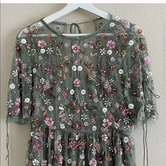 ISO needle and thread Bobbi sage green floweret dress - Picture 8 of 8